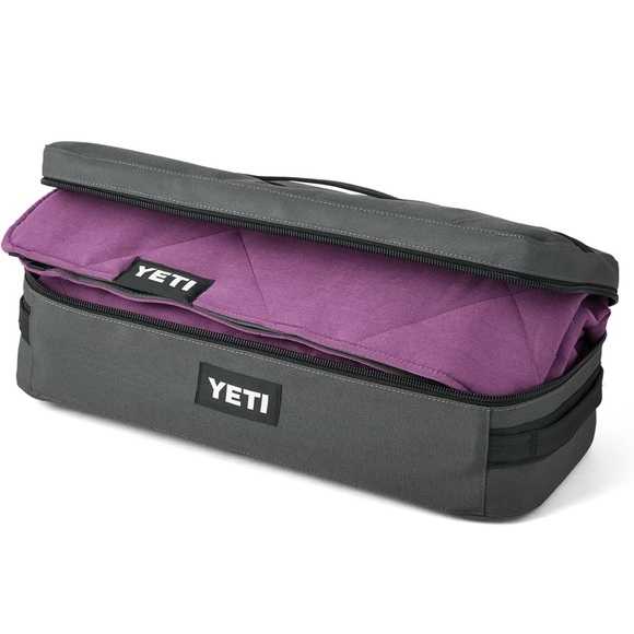 YETI Lowlands Blanket, Multi-Use Blanket with Travel Bag purple brand New - Picture 5 of 7